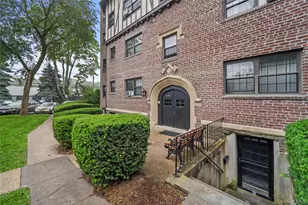 1440 Boston Post, Larchmont, NY 10543 - Photo 2