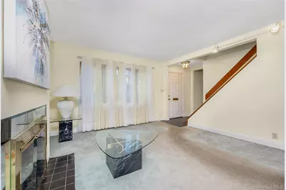 263 Foster Avenue, Malverne, NY 11565 - Photo 4