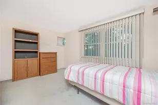 263 Foster Ave, Malverne, NY 11565 - Photo 14