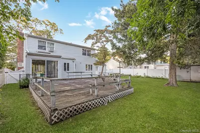 263 Foster Avenue, Malverne, NY 11565 - Photo 20