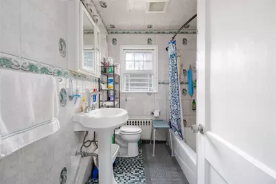 474 Newton Street, Westbury, NY 11590 - Photo 6