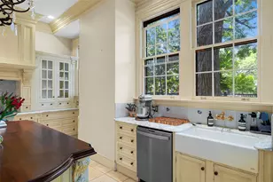 103 Albany Ave, Kingston, NY 12401 - Photo 16