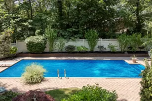 14 Durham Dr, Dix Hills, NY 11746 - Photo 42