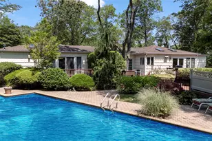 14 Durham Dr, Dix Hills, NY 11746 - Photo 40