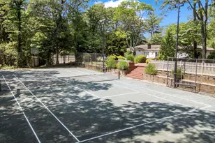 14 Durham Dr, Dix Hills, NY 11746 - Photo 38