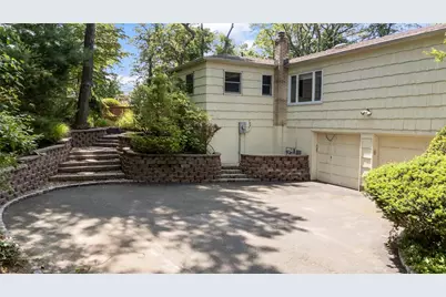 14 Durham Drive, Dix Hills, NY 11746 - Photo 50