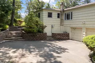 14 Durham Dr, Dix Hills, NY 11746 - Photo 50