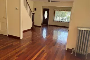 104-18 216th St, Queens Village, NY 11429 - Photo 14