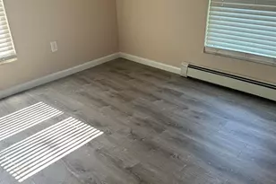 716 Narragansett Ave, Patchogue, NY 11772 - Photo 14