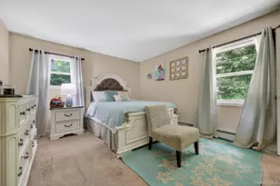 60 Palomino Pl, New Windsor, NY 12553 - Photo 12