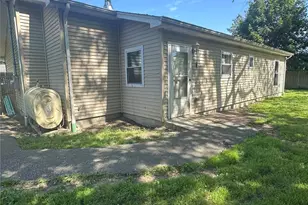 752 Bayview Ave, Bellport, NY 11713 - Photo 2