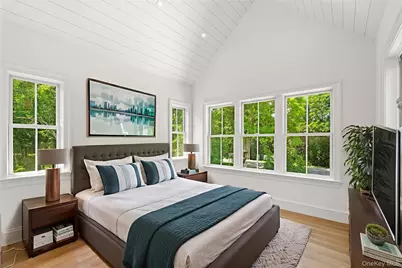 161 South Road, Westhampton, NY 11977 - Photo 20