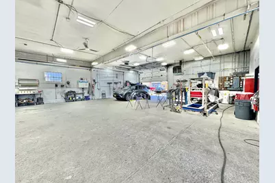 146-10 +16+20 Guy R Brewer Boulevard, Jamaica, NY 11434 - Photo 4