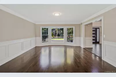 14 Quintree Lane, Melville, NY 11747 - Photo 8