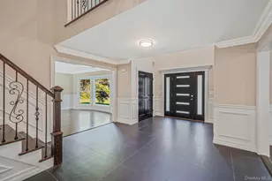 14 Quintree Ln, Melville, NY 11747 - Photo 6