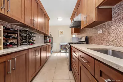 33-07 91 St Street #3K, Jackson Heights, NY 11372 - Photo 1