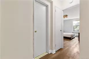 33-07 91 St St, Jackson Heights, NY 11372 - Photo 10