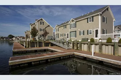 60 Front Street #A201, East Rockaway, NY 11518 - Photo 2