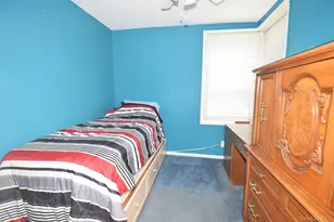 18-70 211th St, Bayside, NY 11360 - Photo 12