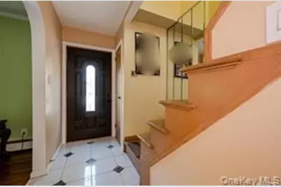 252-14 82 Road, Bellerose, NY 11426 - Photo 2