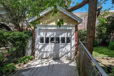 151-07 85th Avenue, Briarwood, NY 11432 - Photo 16