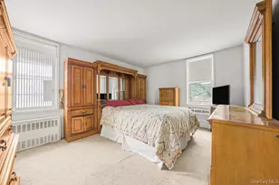 46-01 39th Ave, Sunnyside, NY 11104 - Photo 2