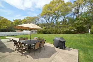 70 Fairfax Dr, Coram, NY 11727 - Photo 24