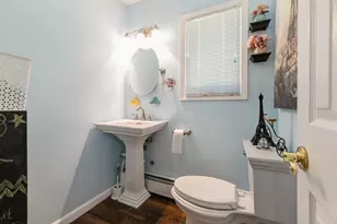 70 Fairfax Dr, Coram, NY 11727 - Photo 12