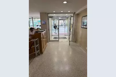 89-15 Parsons Boulevard #4B, Jamaica, NY 11432 - Photo 2