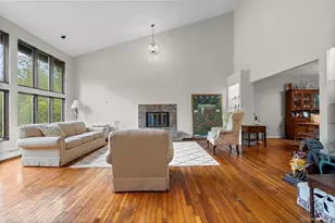 513 Bedford Rd, Armonk, NY 10504 - Photo 2