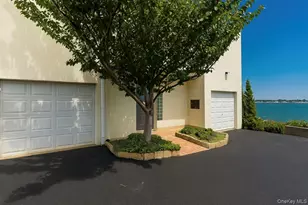 2730 Schurz Ave, Bronx, NY 10465 - Photo 2