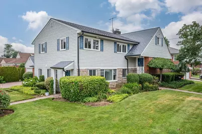 1901 New Hyde Park Road, New Hyde Park, NY 11040 - Photo 2