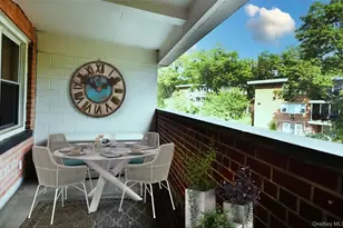 180 S Middle Neck Rd, Great Neck, NY 11021 - Photo 10