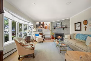 54 Bankside Dr, Centerport, NY 11721 - Photo 6