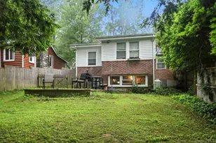 14 Pine St, Lake Peekskill, NY 10537 - Photo 26