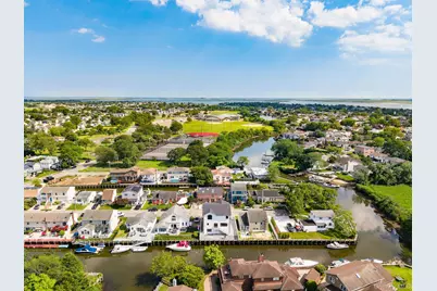 23 Bay Street, Bellmore, NY 11710 - Photo 42