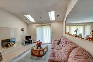 22 Penn Dr, Dix Hills, NY 11746 - Photo 22