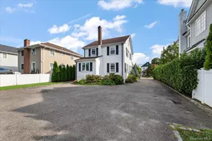 33 Ave B Ave, Port Washington, NY 11050 - Photo 26