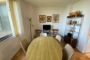 271-10 Grand Central Pkwy, Floral Park, NY 11005 - Photo 6