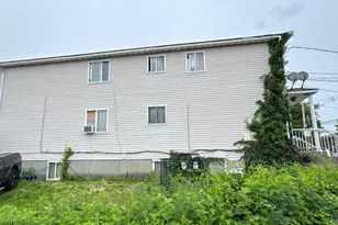 146-66 222nd St, Springfield Gardens, NY 11413 - Photo 4