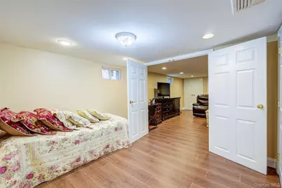 7126 170th Street, Fresh Meadows, NY 11365 - Photo 26