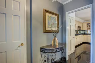 71-26 170th St, Fresh Meadows, NY 11365 - Photo 2