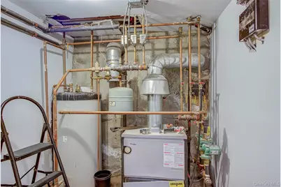 7126 170th Street, Fresh Meadows, NY 11365 - Photo 38