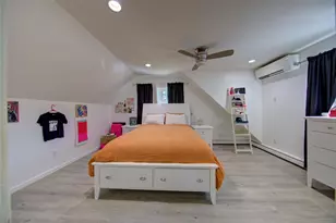 76-22 265th St, Glen Oaks, NY 11040 - Photo 20