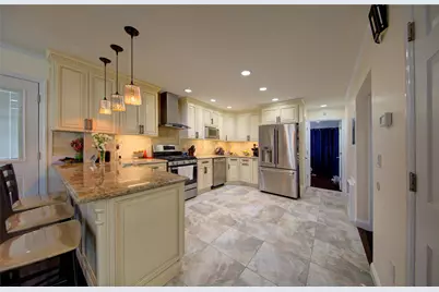 7622 265th Street, Glen Oaks, NY 11040 - Photo 8