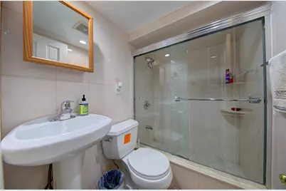 7622 265th Street, Glen Oaks, NY 11040 - Photo 32