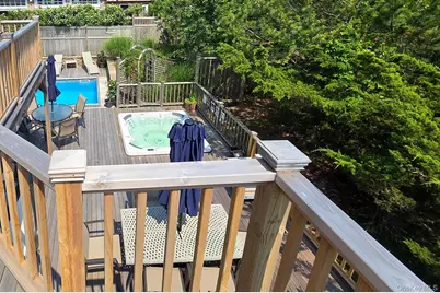 300 Lewis Walk, Cherry Grove, NY 11782 - Photo 16