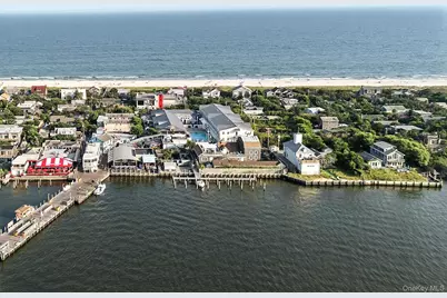 300 Lewis Walk, Cherry Grove, NY 11782 - Photo 4