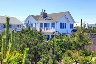 300 Lewis Walk, Cherry Grove, NY 11782 - Photo 30