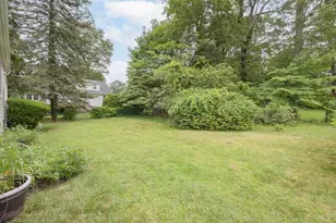 129 Lt Cox Dr, Pearl River, NY 10965 - Photo 26